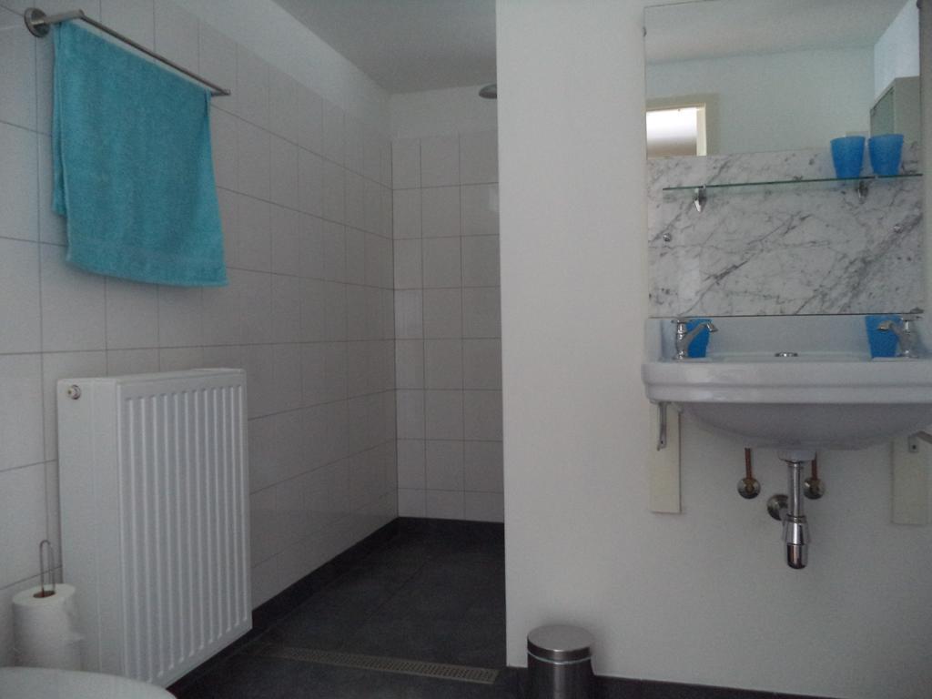 Aan Het Veer minimaal 4 overnachtingen Appartement Dieren Kamer foto