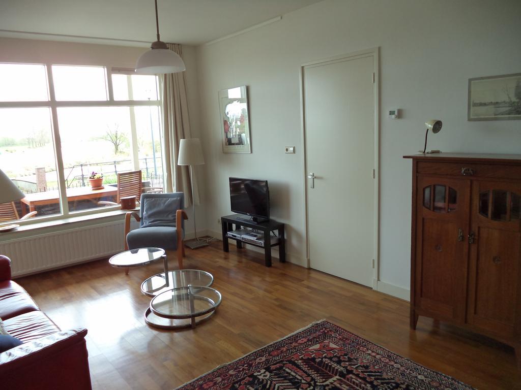 Aan Het Veer minimaal 4 overnachtingen Appartement Dieren Kamer foto